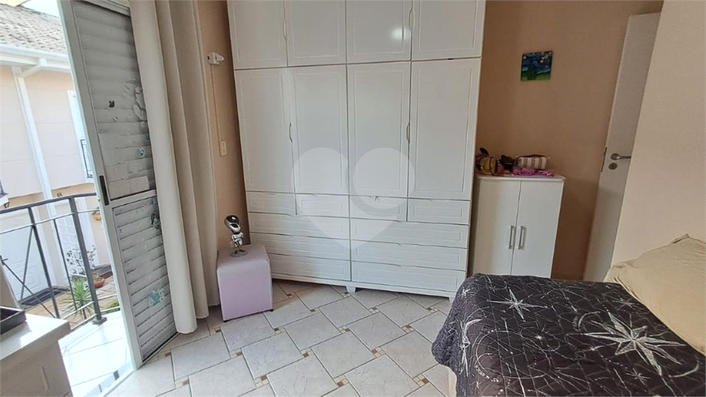 Casa de Condomínio à Venda | 137 m² | 3 dormitórios, 1 suíte | 2 vagas na Parada Inglesa!