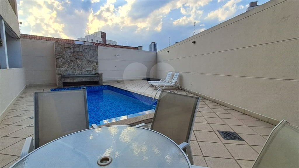 Casa de Condomínio à Venda | 137 m² | 3 dormitórios, 1 suíte | 2 vagas na Parada Inglesa!