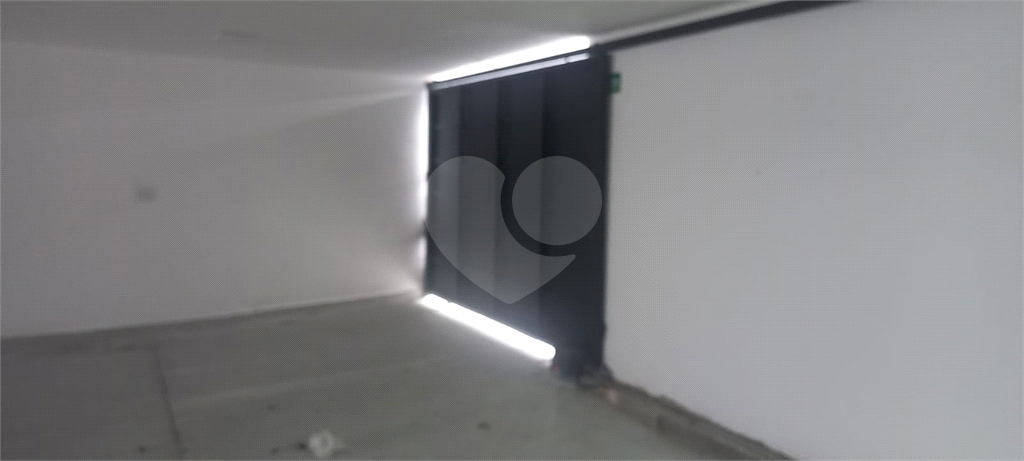 SALÃO 860M²  OPORTUNIDADE COMERCIAL ESTRATÉGICA EM GUARULHOS – VILA ROSÁLIA