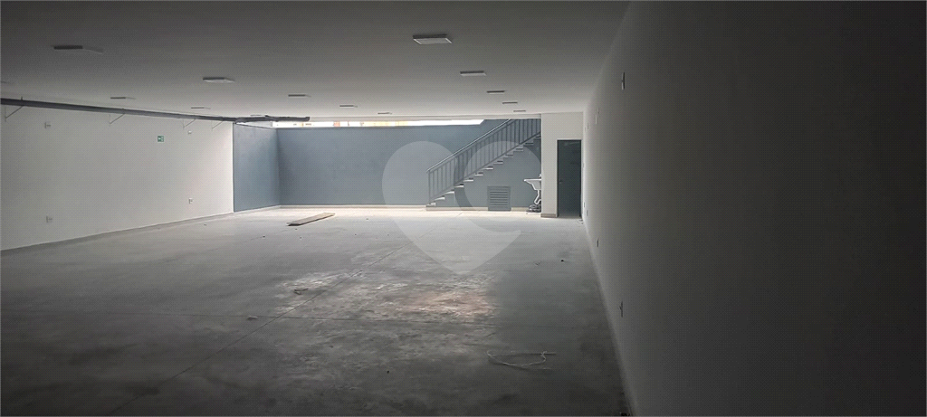 SALÃO 860M²  OPORTUNIDADE COMERCIAL ESTRATÉGICA EM GUARULHOS – VILA ROSÁLIA