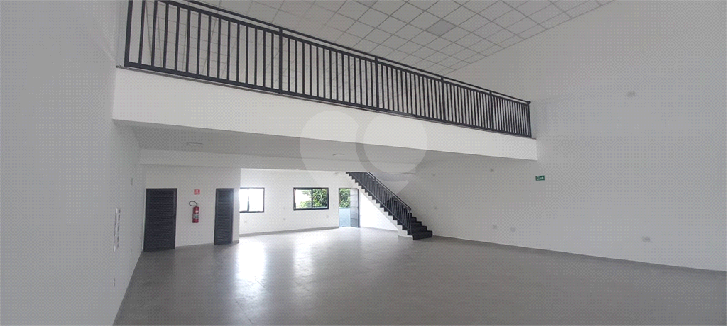 SALÃO 860M²  OPORTUNIDADE COMERCIAL ESTRATÉGICA EM GUARULHOS – VILA ROSÁLIA