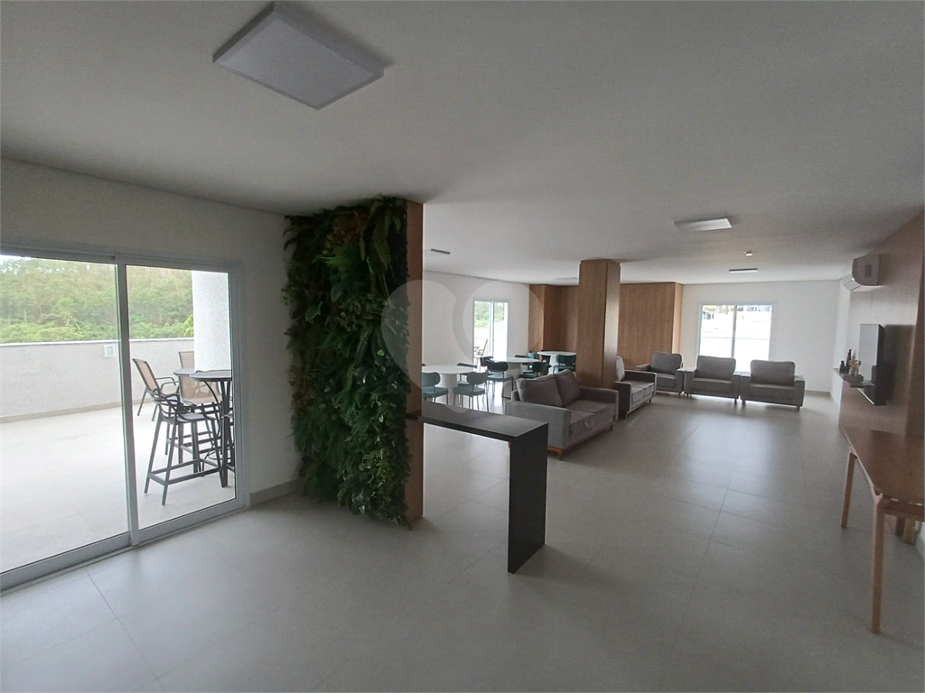 Apartamento 103m² - 3 Dormitórios sendo 2 Suítes - 2 Vagas Garagem Fixas - Portal dos Ipês I - Cajamar - SP