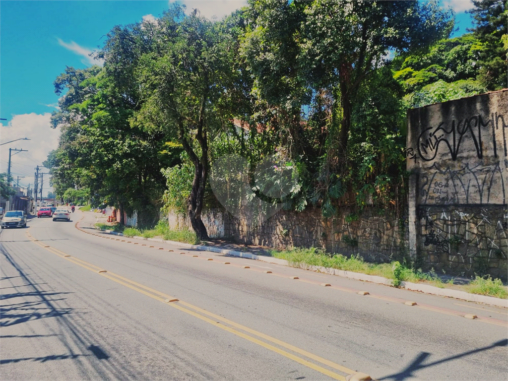 TERRENO À VENDA – RUA DO HORTO - 1.400m²
