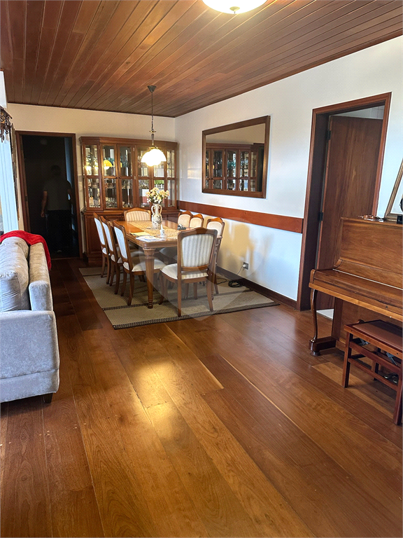 Apartamento de cobertura Vila Holandesa - Campos do Jordão / SP