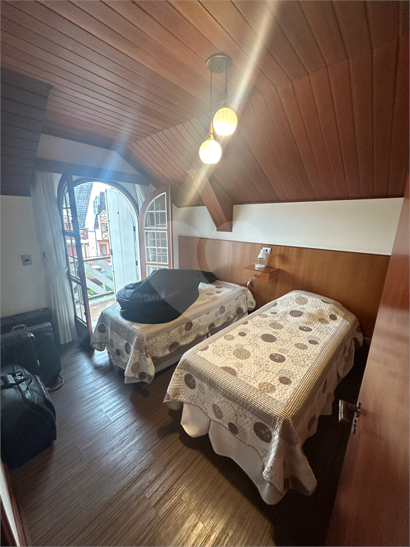 Apartamento de cobertura Vila Holandesa - Campos do Jordão / SP