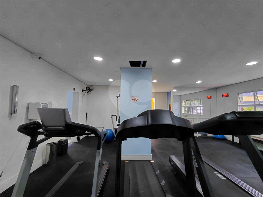 Imóvel 66m² sala de estar de 2 ambientes, 3 quartos, sendo 1 suíte, 2 vagas lazer completo Vila Romana