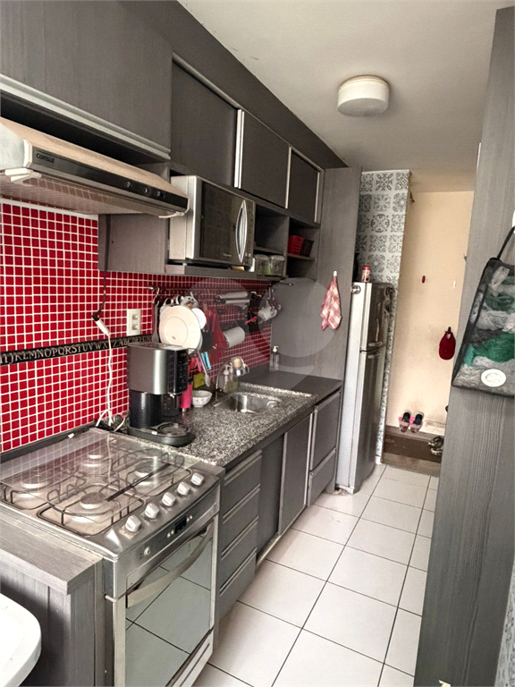 Imóvel 66m² sala de estar de 2 ambientes, 3 quartos, sendo 1 suíte, 2 vagas lazer completo Vila Romana