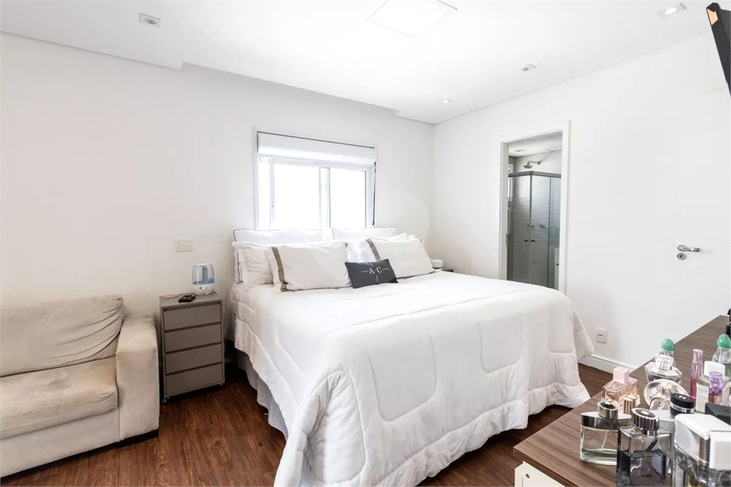 Apartamento de 145 m² na Barra Funda, 2 suítes e 3 vagas