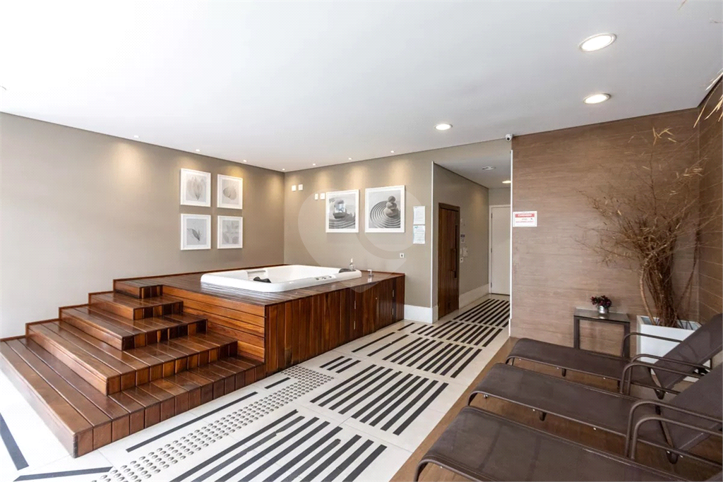 Apartamento de 145 m² na Barra Funda, 2 suítes e 3 vagas