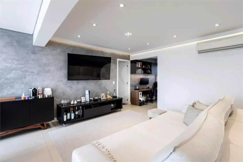 Apartamento de 145 m² na Barra Funda, 2 suítes e 3 vagas