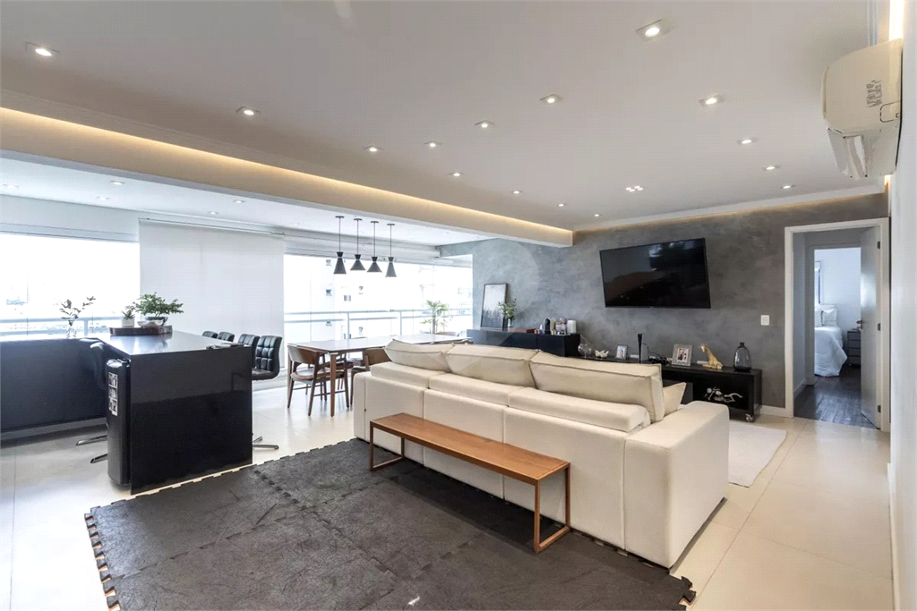 Apartamento de 145 m² na Barra Funda, 2 suítes e 3 vagas