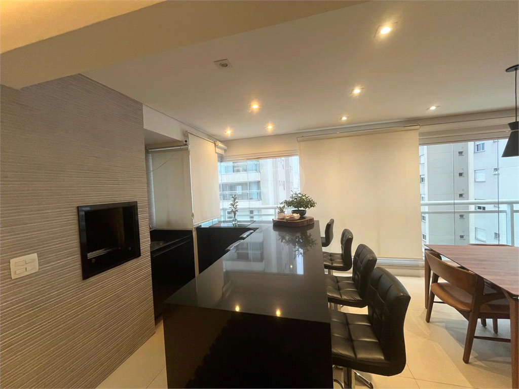 Apartamento de 145 m² na Barra Funda, 2 suítes e 3 vagas