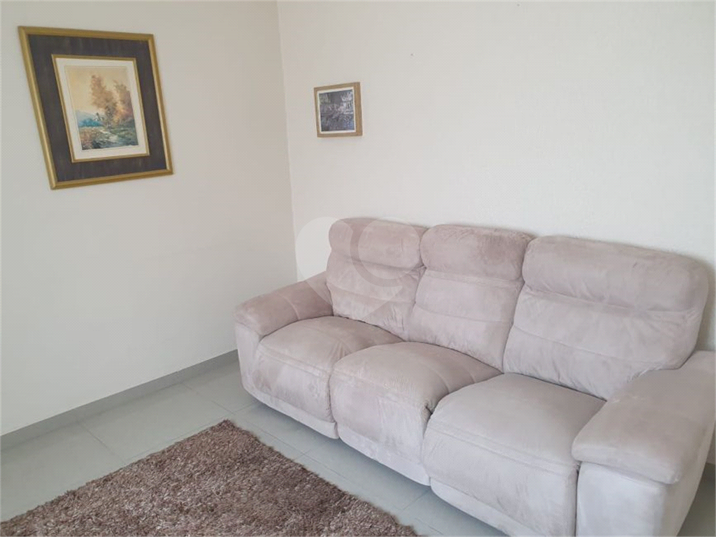 Apartamento com 82 m² 2 dormitórios varanda em Santana