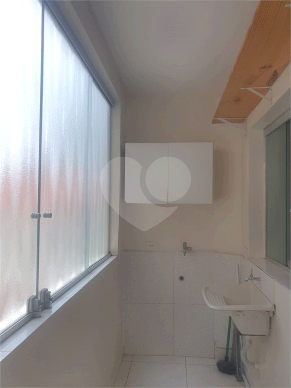 Apartamento com 82 m² 2 dormitórios varanda em Santana