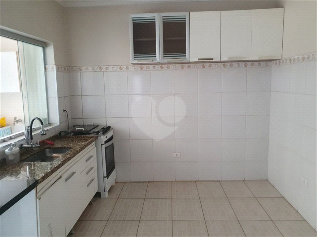 Apartamento com 82 m² 2 dormitórios varanda em Santana