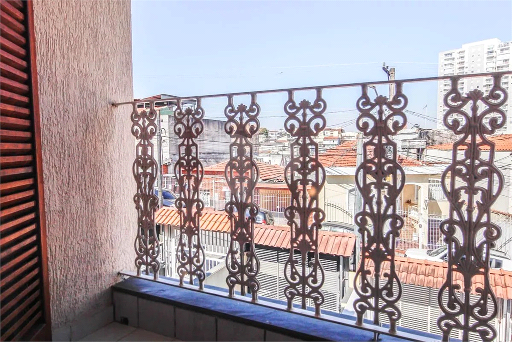 Incrível sobrado a apenas 13 minutos andando para o metrô Parada Inglesa!