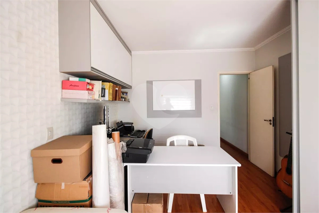 Incrível sobrado a apenas 13 minutos andando para o metrô Parada Inglesa!