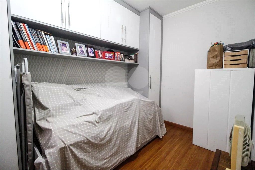 Incrível sobrado a apenas 13 minutos andando para o metrô Parada Inglesa!