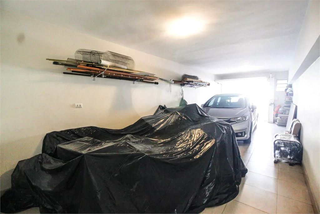 Incrível sobrado a apenas 13 minutos andando para o metrô Parada Inglesa!