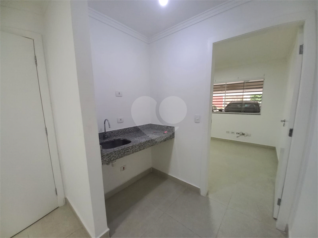 APARTAMENTO em PINHEIROS