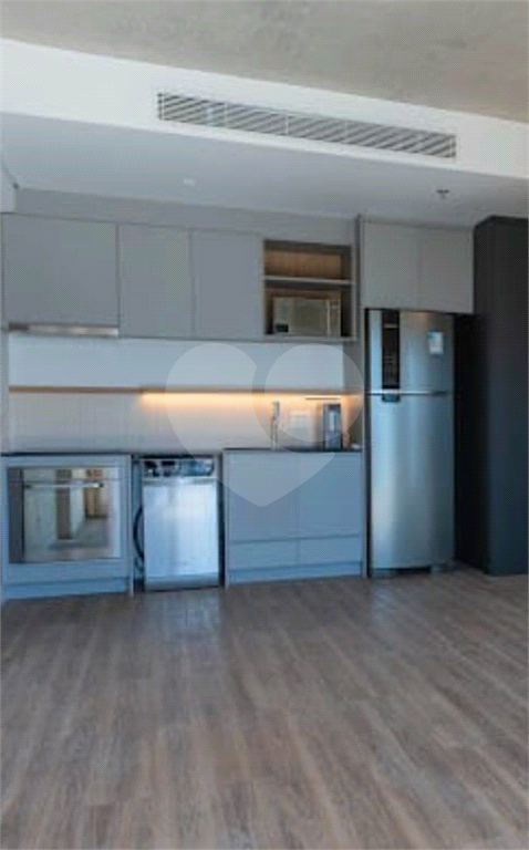 APARTAMENTO em PINHEIROS