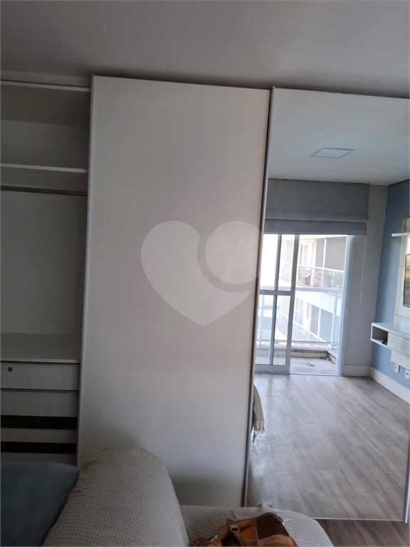 Studio Mobiliado a venda na Rua Brigadeiro Tobias