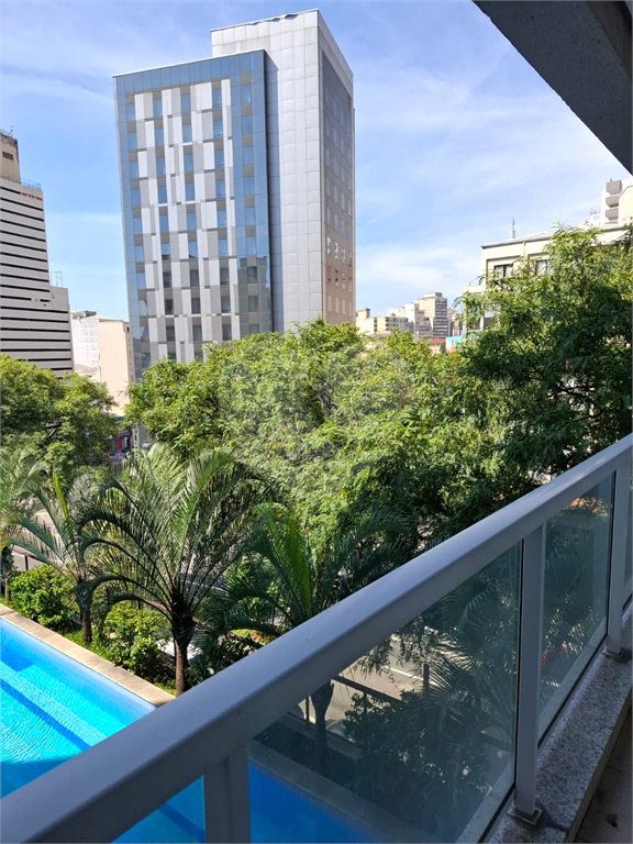 Studio Mobiliado a venda na Rua Brigadeiro Tobias