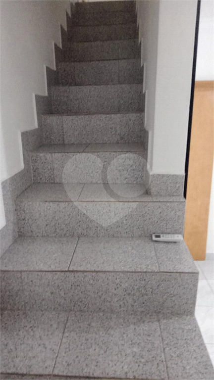 Casa - São Vicente - 5 Quartos / Dormitórios - 1 Vaga - Venda / Compra