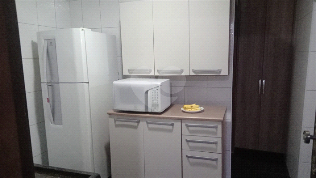 Casa - São Vicente - 5 Quartos / Dormitórios - 1 Vaga - Venda / Compra