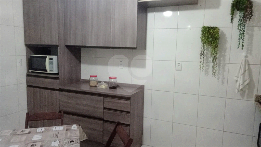 Casa - São Vicente - 5 Quartos / Dormitórios - 1 Vaga - Venda / Compra