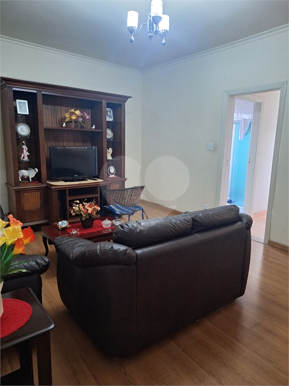 Apartamento gigante com 96 metros quadrados na Av Zumkeller 