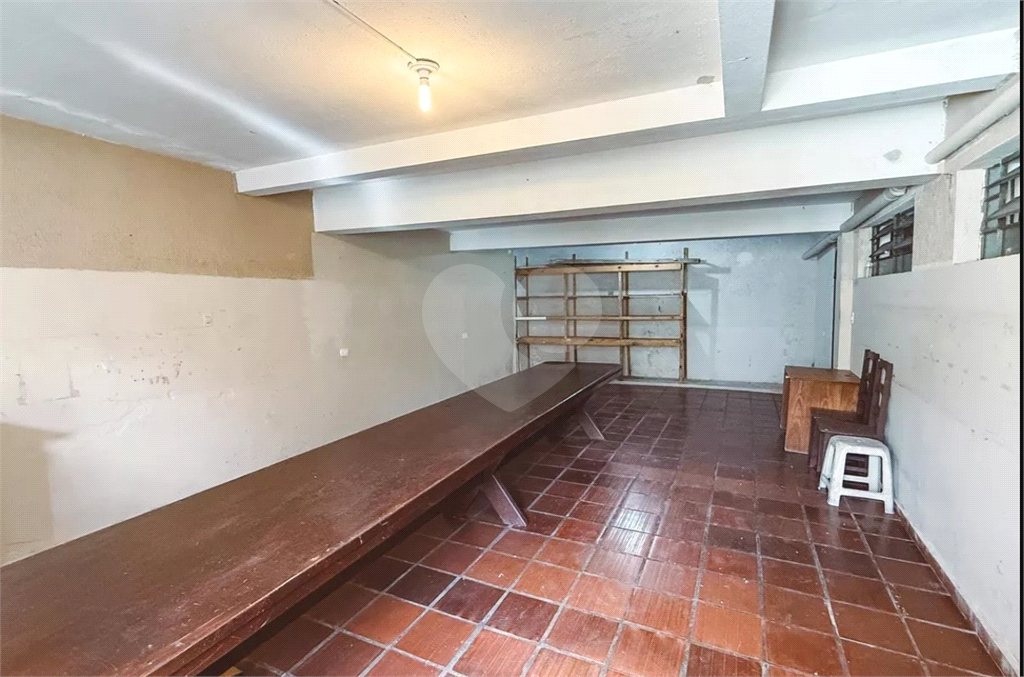 Sobrado com 3 dorms e 2 vagas - apenas 700 mil