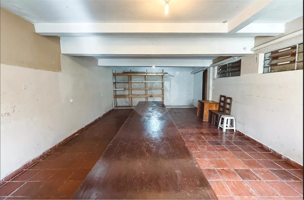 Sobrado com 3 dorms e 2 vagas - apenas 700 mil