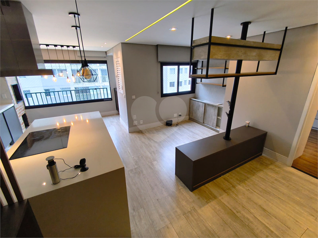 APARTAMENTO em BRÁS