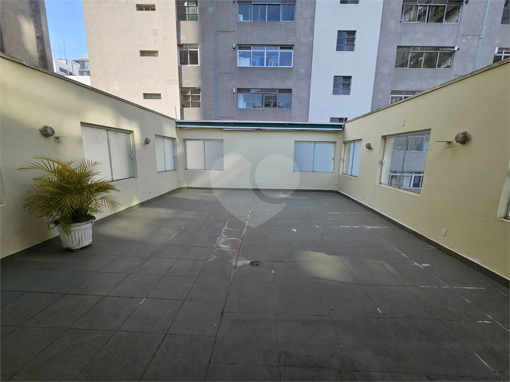 JARDIM AMÉRICA - APARTAMENTO DE 1 DORMITÓRIO COM VAGA 
