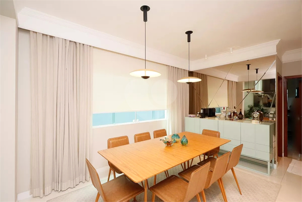 Casa à venda com 225m², 3 quartos e 4 vagas Tucuruvi 