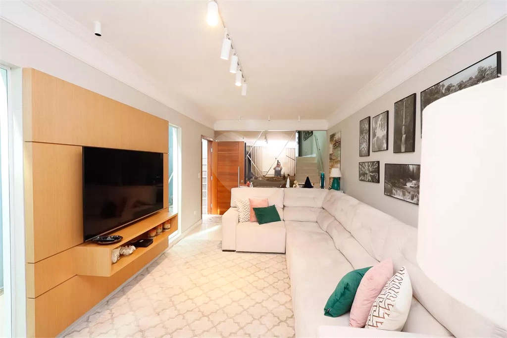 Casa à venda com 225m², 3 quartos e 4 vagas Tucuruvi 