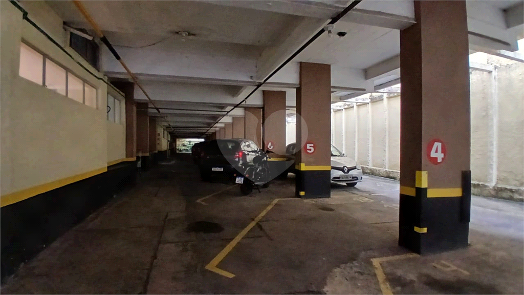 APARTAMENTO em SANTANA