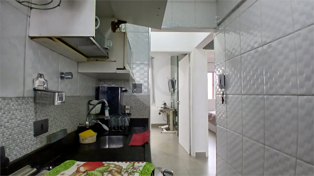 APARTAMENTO em SANTANA