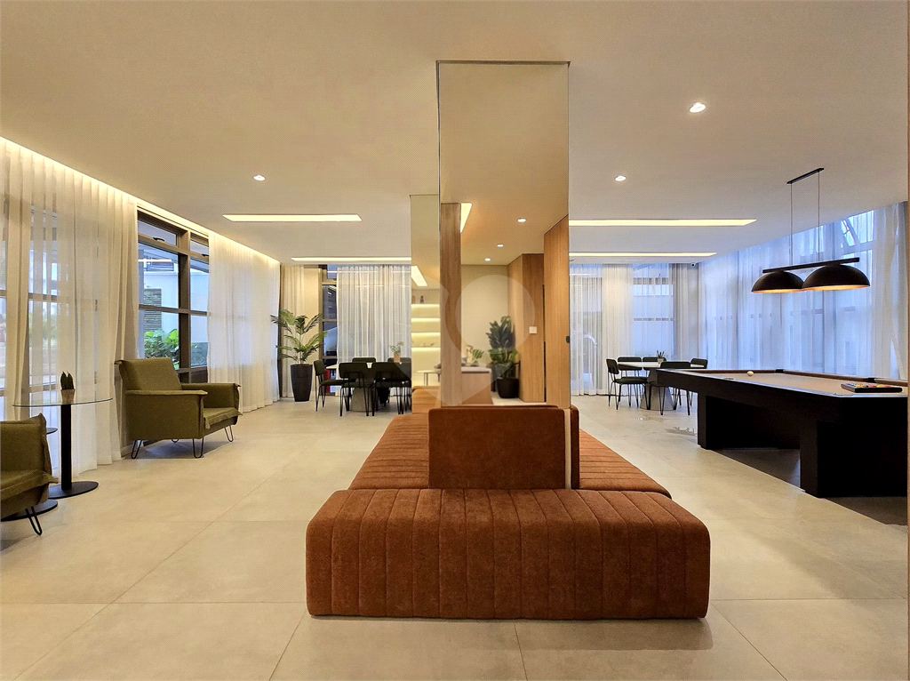 Studio mobiliado ao lado do Metrô Vila Madalena andar alto varanda