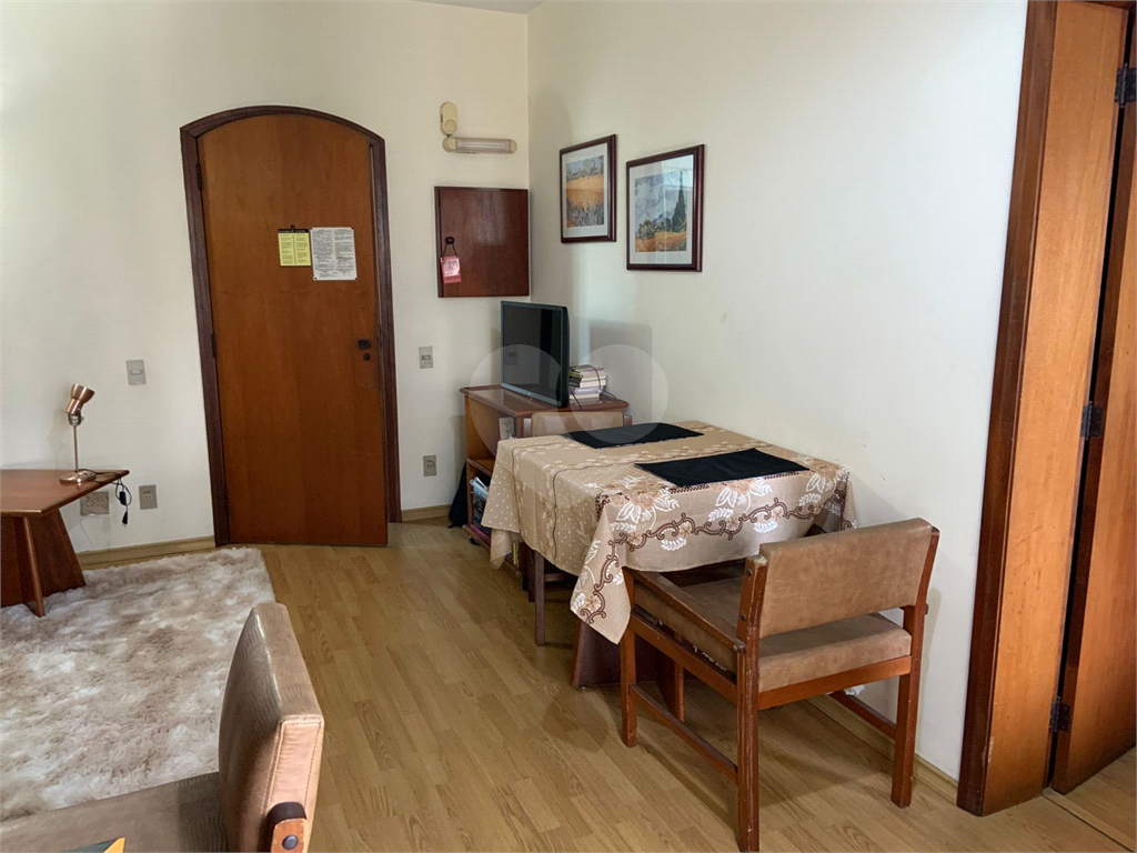 MOEMA PÁSSAROS - 1 DORM COM VAGA 