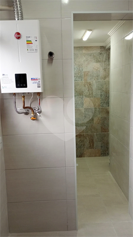 Apartamento no Tatuapé – 83m², 3 quartos (1 suíte), varanda com vidro, 2 vagas e lazer completo próximo ao Metrô Carrão