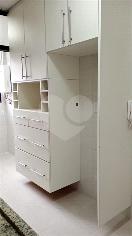 Apartamento no Tatuapé – 83m², 3 quartos (1 suíte), varanda com vidro, 2 vagas e lazer completo próximo ao Metrô Carrão