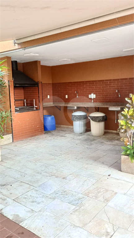 Apartamento no Tatuapé – 83m², 3 quartos (1 suíte), varanda com vidro, 2 vagas e lazer completo próximo ao Metrô Carrão