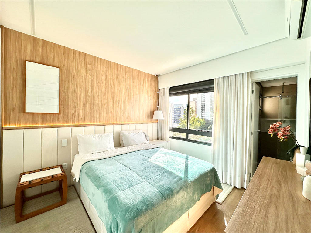 Apartamento Decorado com 2 Dormitórios (1 Suíte) | Varanda Integrada | 1 Vaga | Próx. Metrô Sumaré