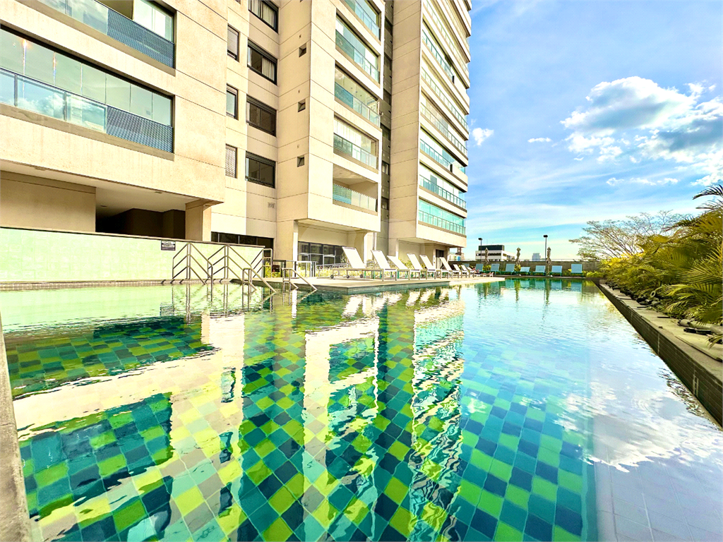 Apartamento Decorado com 2 Dormitórios (1 Suíte) | Varanda Integrada | 1 Vaga | Próx. Metrô Sumaré