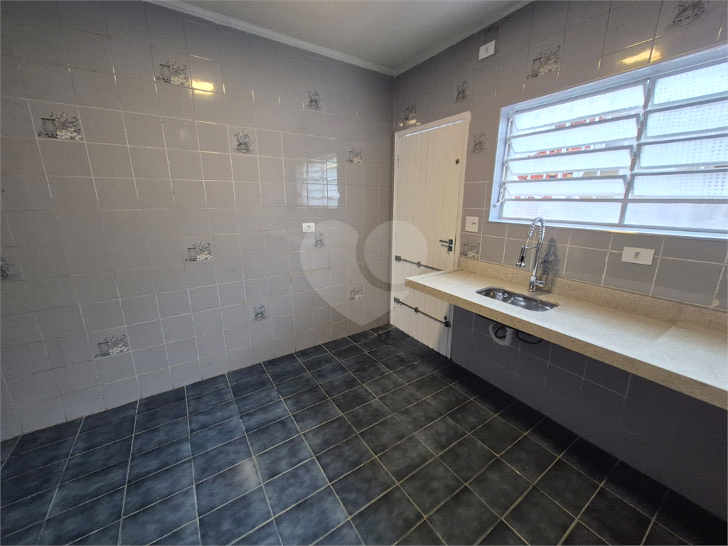 Sobrado, 3 Dormitórios, 2 Banheiros, 2 Vagas. Vila Constância