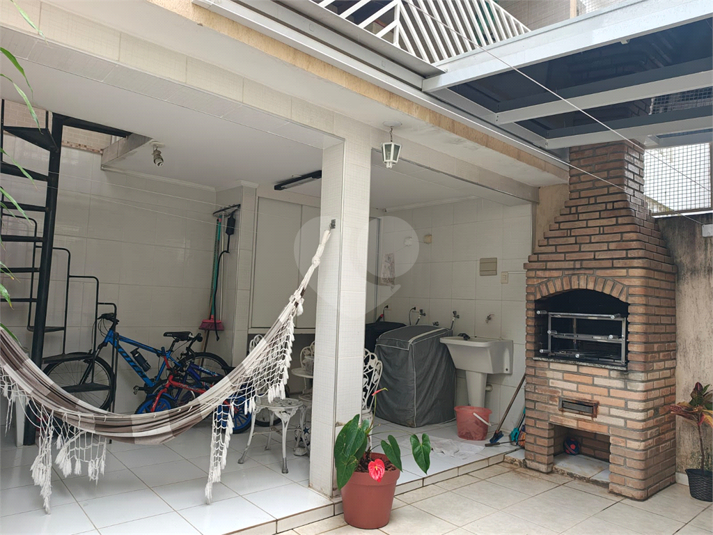 Sobrado Amplo à Venda no Tremembé 