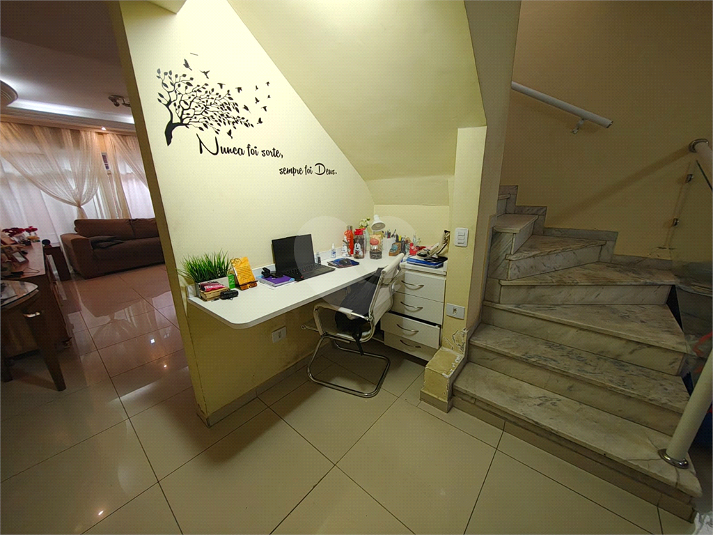 Sobrado Amplo à Venda no Tremembé 