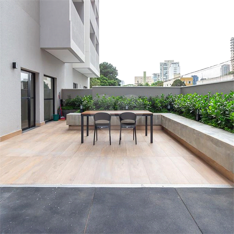 Studio Moderno e Automatizado no Jardim das Acácias: Conectividade e Conforto ao Lado do Metrô Brooklin